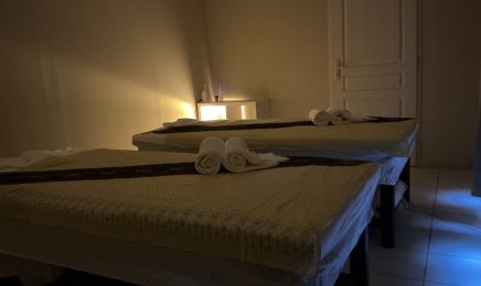 Royal thaï Massage  : Manucure à Avon