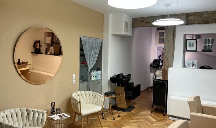 Pino Di Carlo Hairartist: Kosmetikstudio in Esslingen am Neckar