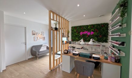 Boudoir de fée : Manucure à Plerguer