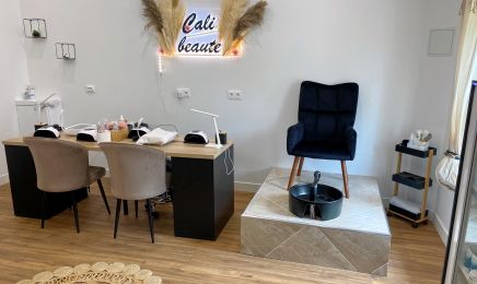Cali Beauté : Manucure à Saint-Louis-de-Montferrand
