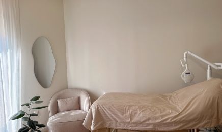Dermo Skin Clinic - Centre Expert De La Peau : Coiffeur à Hyères