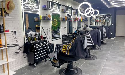 08 barber By Street Coiffure : Coiffeur à Revin