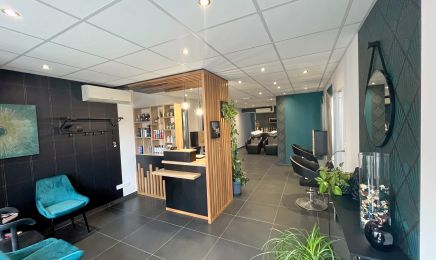 Un Instant pour soi : Coiffeur à Colombier-Fontaine