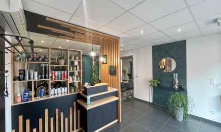 Un Instant pour soi : Coiffeur à Colombier-Fontaine