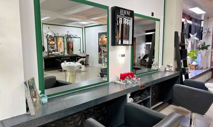 Hairstories by Marta : Friseur in Schweinfurt
