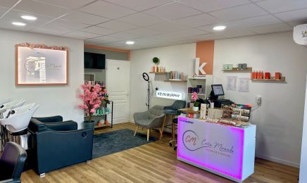 CM coiffure  : Coiffeur à Montguyon