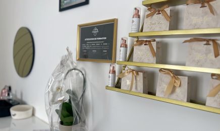 La Beauté Biterroise - Strass dentaire Béziers : Manucure à Bassan