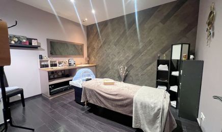 Maison de beauté LB : Manucure à Yutz
