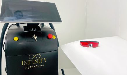 Infinity Esthetique  : Manucure à Paris