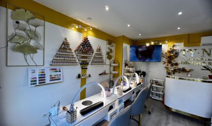 TY NY Nails Cils : Manucure à Sainte-Maxime