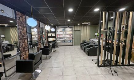 Le Studio d’Art : Coiffeur à Changé