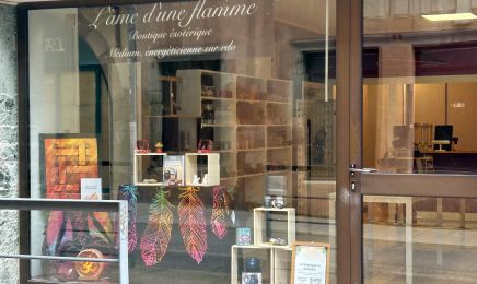 L’ame d’une Flamme  : Manucure à Montbrison