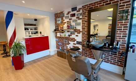 L'Artist' : Coiffeur à Isle
