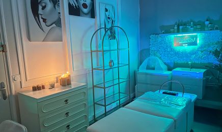 EM Glow Beauty  : Coiffeur à Carquefou