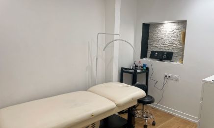 MF Coiffure : Manucure à Chéroy