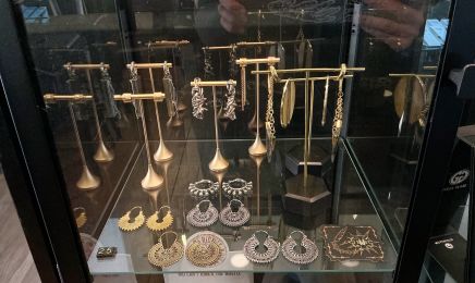 Dahliaanoir piercing : Institut de beauté à Toulouse