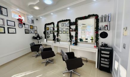 Jadéite : Coiffeur à Dijon
