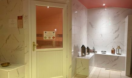 HAMMAM LA PALMERAIE : Manucure à Roanne