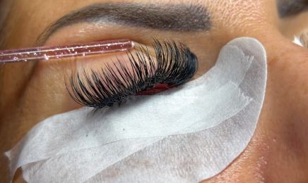 L'Art des cils by Elyssa : Institut de beauté à Puget-sur-Argens