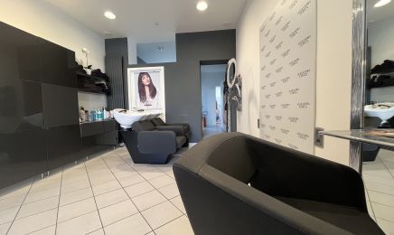 Alexandra Costa : Coiffeur à Evere