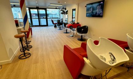 L'Artist' : Coiffeur à Isle