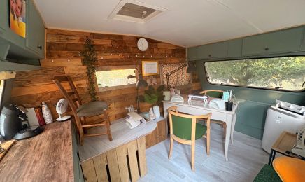 Au petit nid douillet : Manucure à Montvendre