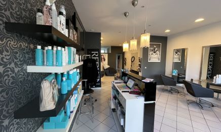 Alexandra Costa : Coiffeur à Evere