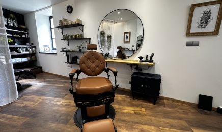 Audrey T. La Métamorphose, Head SPA : Coiffeur à Mouthier-Haute-Pierre