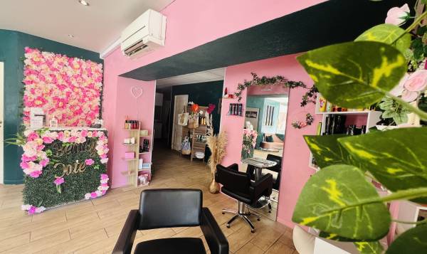 Sof’Ongles & Cils By Samia 