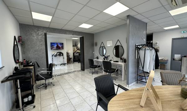 Toutif’S Celine et son équipe  Experts en balayages 