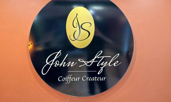 John Style Coiffeur Créateur 