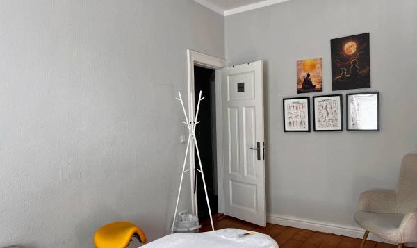 Quintessence Massage