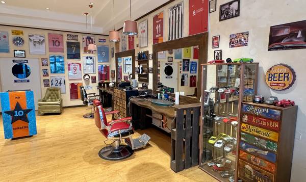 NO 10 Barbers