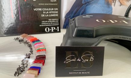 Éveil des sens 15: Institut de beauté/Massage/Head Spa/Parking gratuit : Institut de beauté à Aurillac