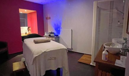 Aux petits soins : Manucure à Morlaix