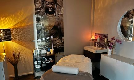 Una SugarWaxing & Beauty: Kosmetikstudio in Königs Wusterhausen