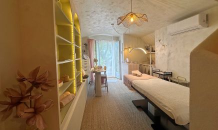 Just et Maison Maela  : Institut de beauté à Saint-Martin-de-Pallières