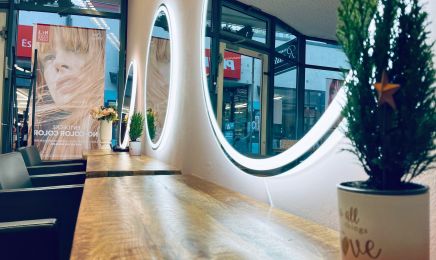 Haarstudio Renata: Barbershop in Esslingen am Neckar
