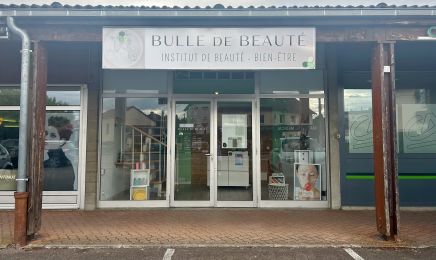 Bulle de beauté 71 : Manucure à Saint-Rémy