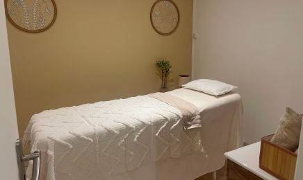 Isna Beauty : Coiffeur à Annemasse