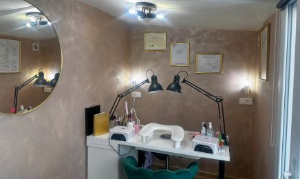 Beauté Studio : Manucure à Gigean