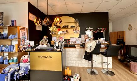 Nel Art Spa : Manucure à Melesse