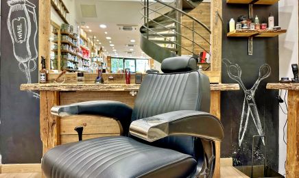 MADEMOISELLE BY MARION® - Centre ville  : Coiffeur à Aubagne