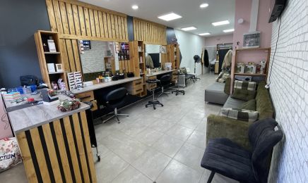 Wim Beauty Esthétique & Coiffure  : Manucure à Anderlecht