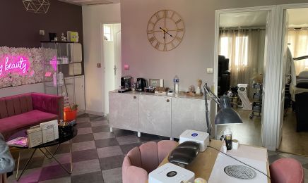 Tiffany Beauty : Manucure à Le Blanc-Mesnil
