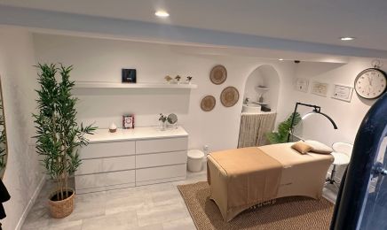 Studio 21 by Moon chez Kolorist : Manucure à Levallois-Perret