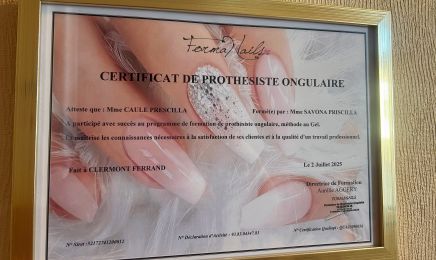 Presci'nails Beauty : Institut de beauté à Saint-Flour
