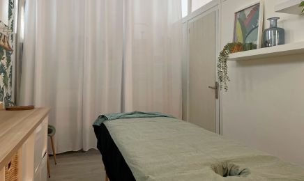 Pretty Nails x CZen  : Manucure à Lempdes