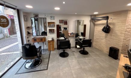 OZ  : Coiffeur à Chinon