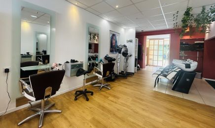 Les Ciseaux d’Enzo : Coiffeur à Rouffignac-Saint-Cernin-de-Reilhac
